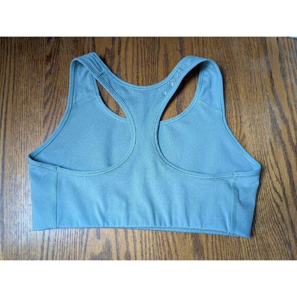 Nike sports bra. New. medium - Picture 2 of 3